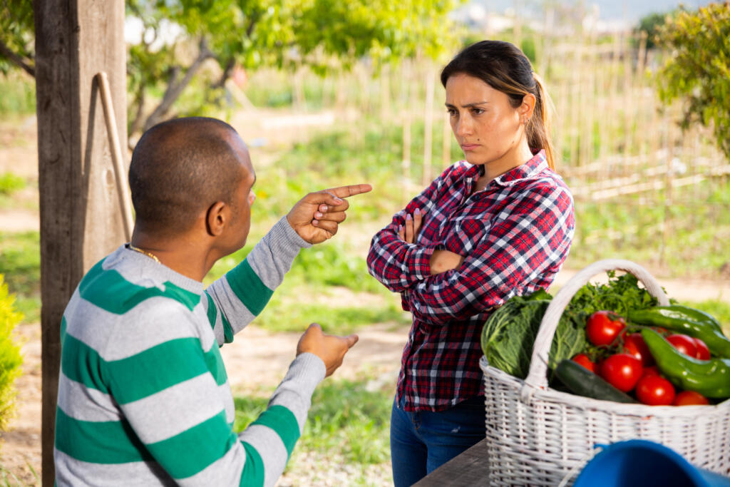 Farm owners dissatisfied with each other