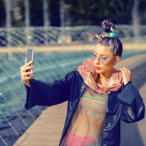 influencer taking selfie