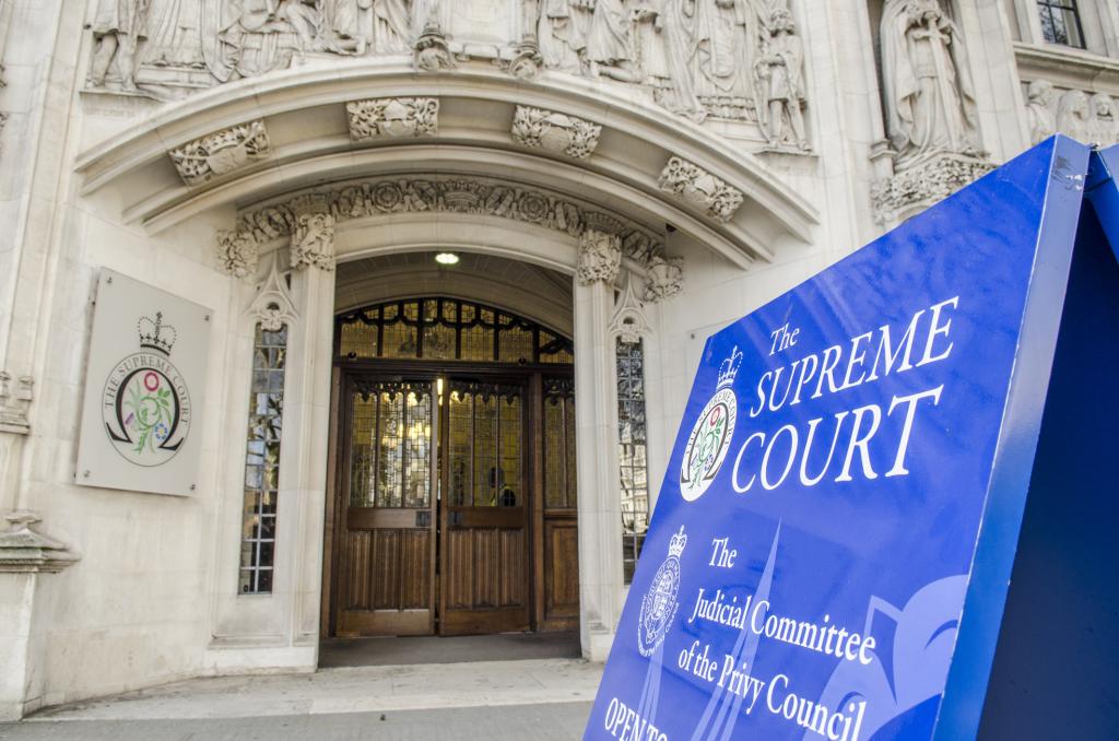 Exterior signage and entrance to the Supreme Court.